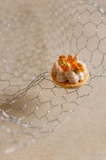 Salmon & roe savory macaron - Image 2