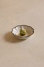 Matcha cake with white chocolate ganache - Image 4