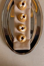 Hazelnut cream puff - Image 3